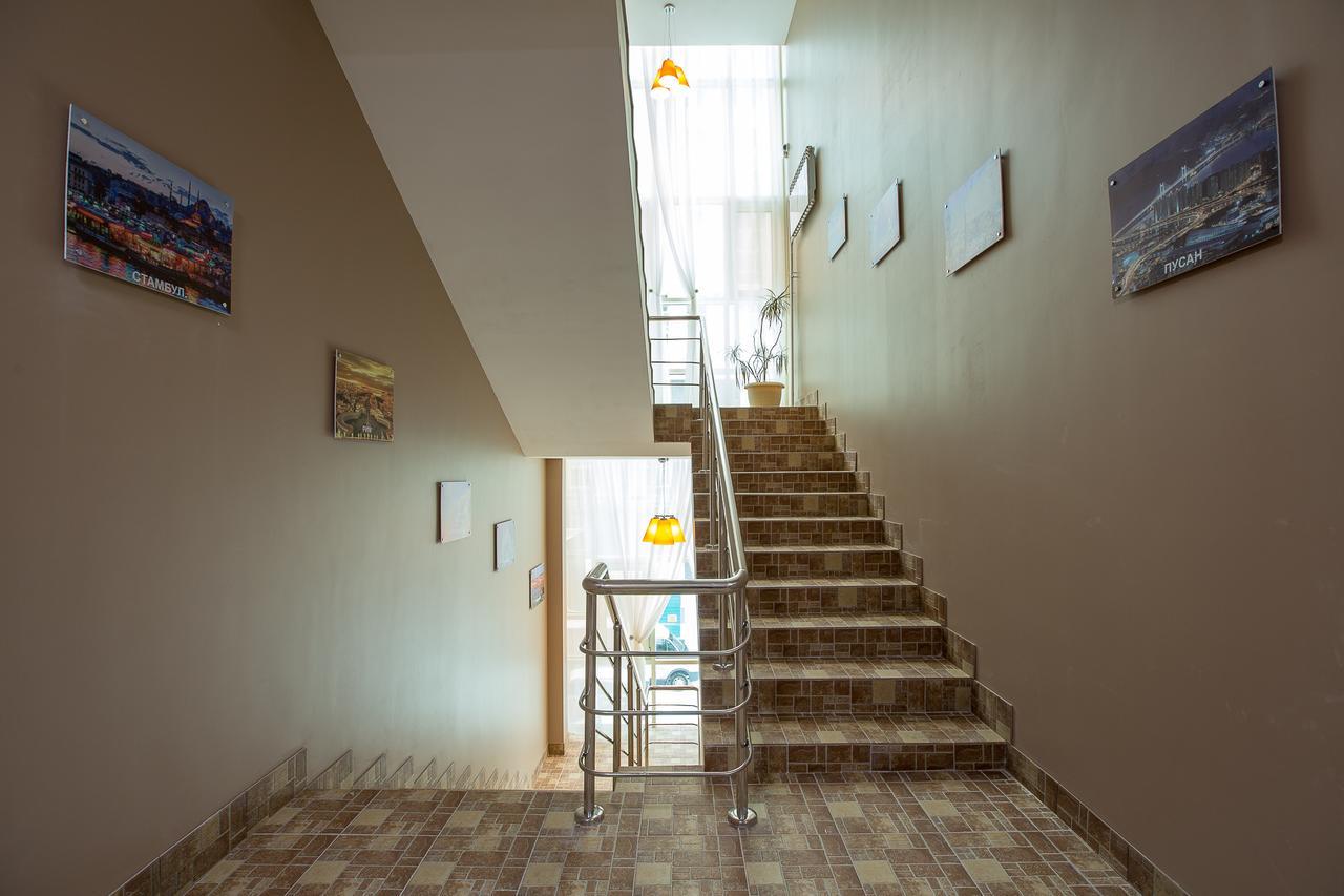 אסטנה Maxx Inn מראה חיצוני תמונה